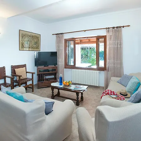 Owl Guillermo - Rustic Villa *