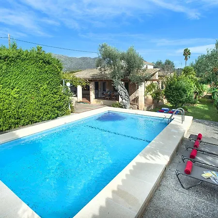 Owl Guillermo - Rustic Villa *